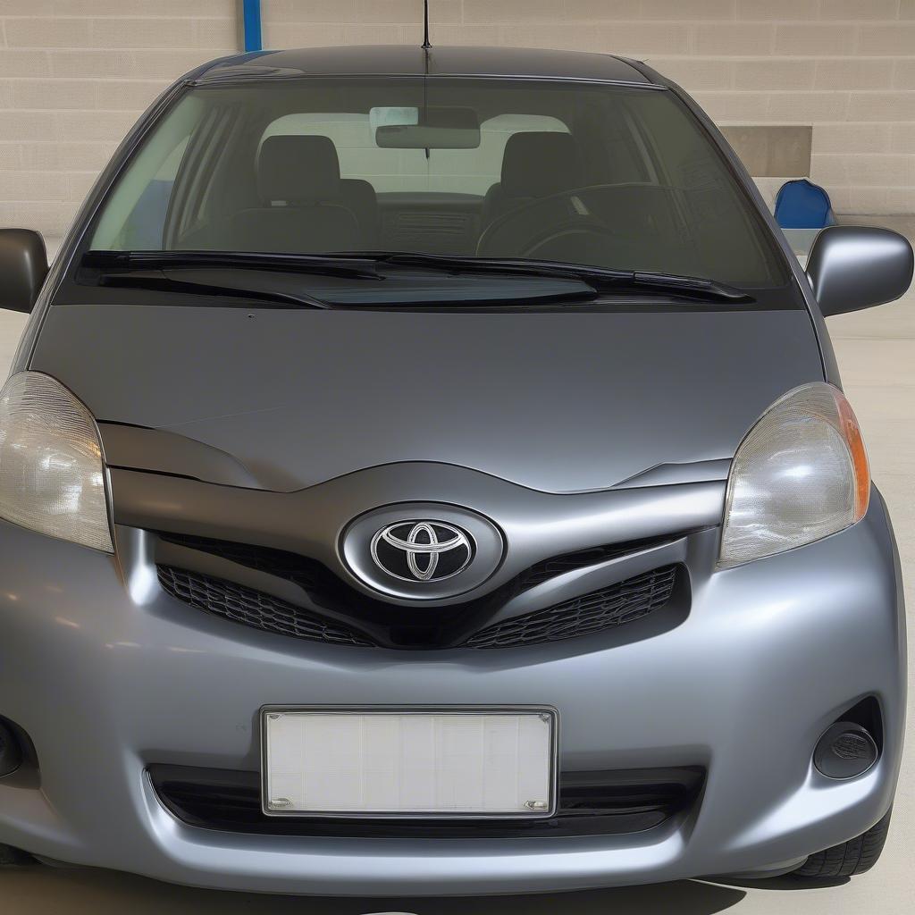 Kiểm tra ngoại thất Toyota Yaris 2010 cũ: thân xe, đèn, gương, lốp