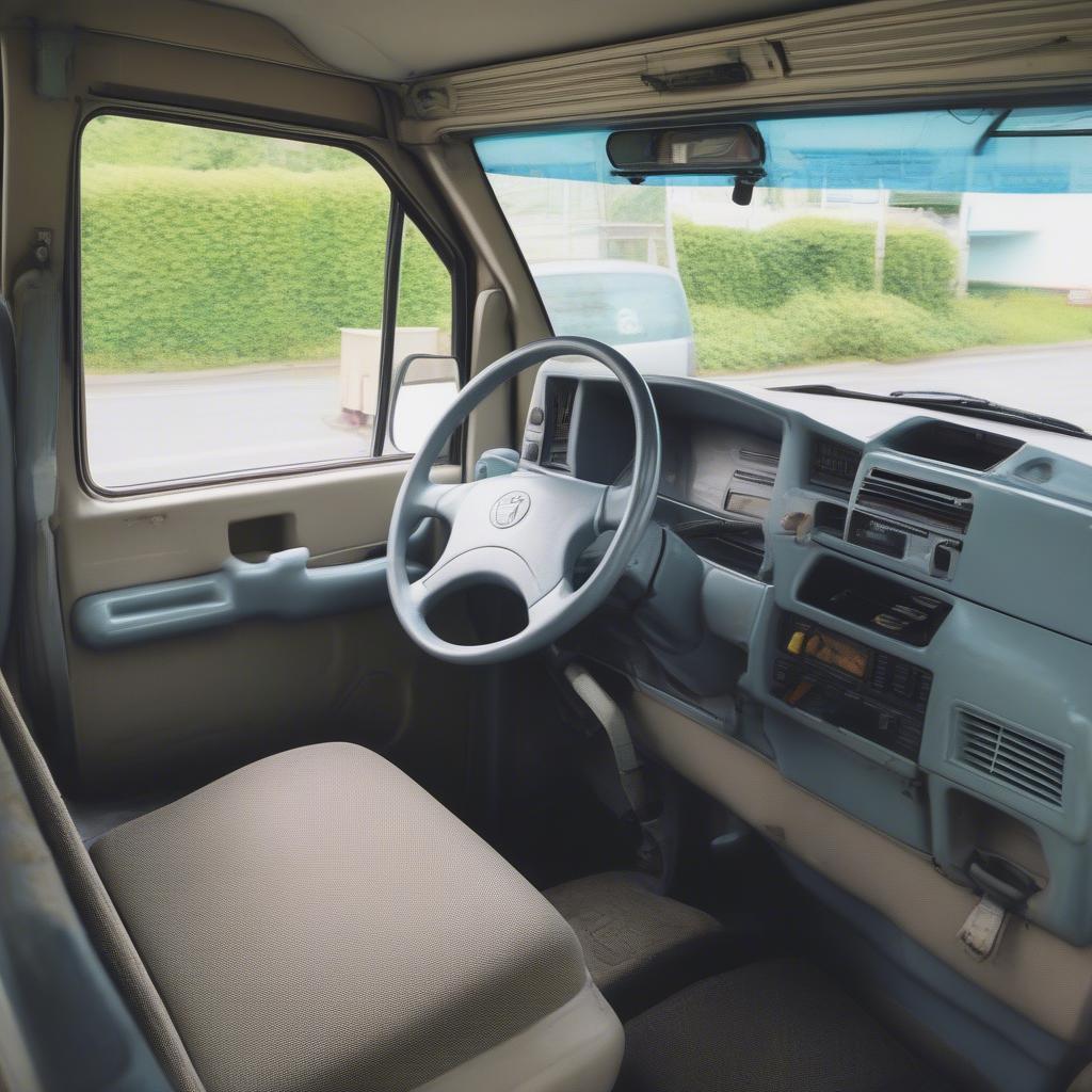 Toyota Hiace 1999 Nội Thất