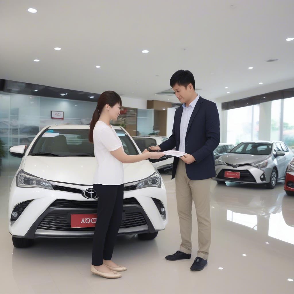 Toyota Xuân Phương tư vấn mua xe